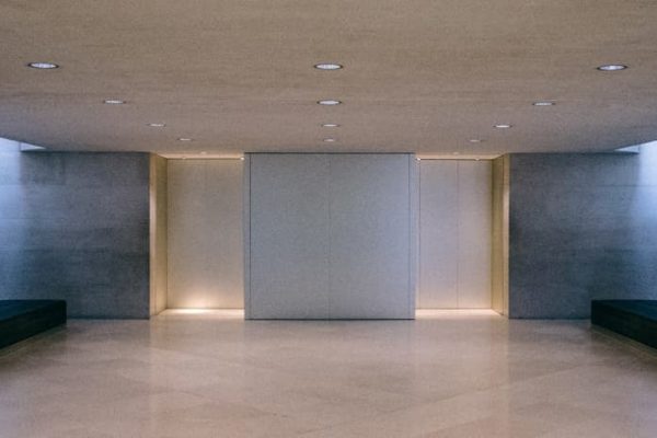 ACESSIBILIDADE E SEGURANÇA, MOTIVOS PARA INVESTIR EM UM ELEVADOR RESIDENCIAL